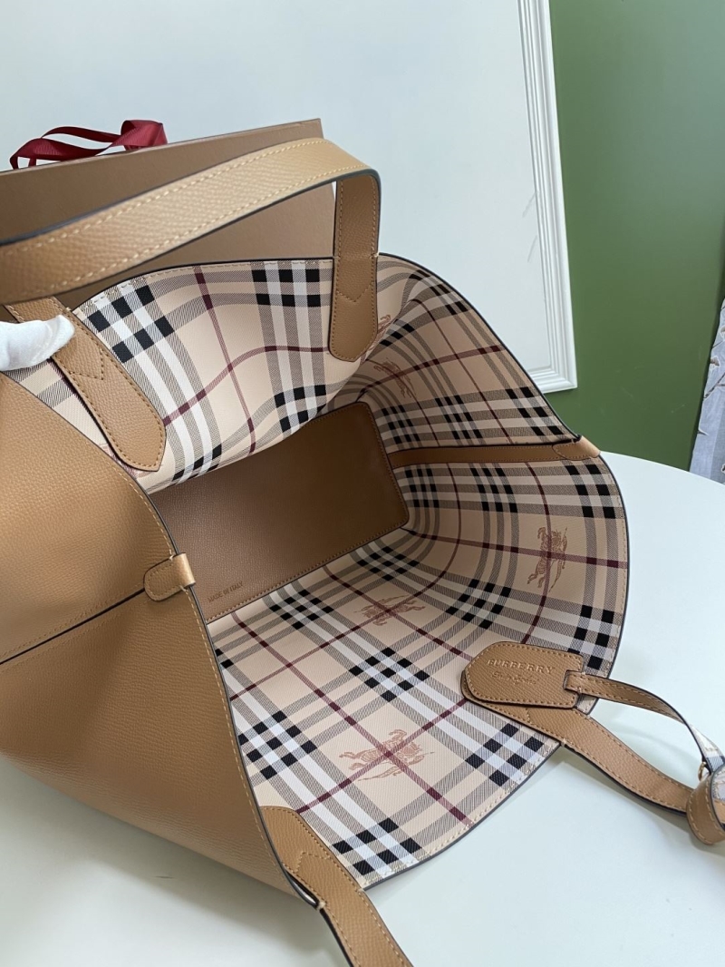 Bv*b*rry shopping bags